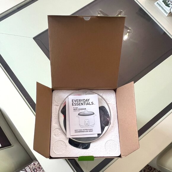 Rice Cooker! - Picture 3 of 12